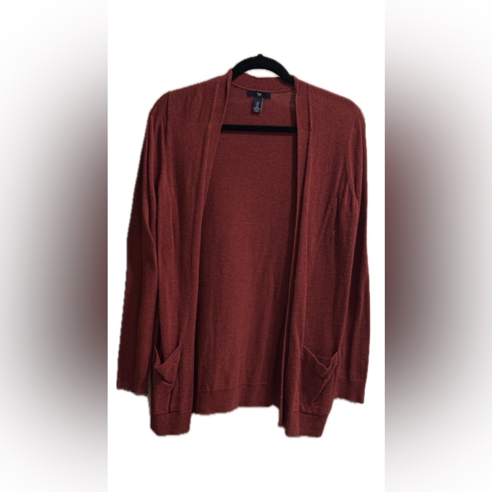 Gap red sweater